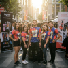 Реклама на вулицях: флаєри, розклейка, доставка під двері